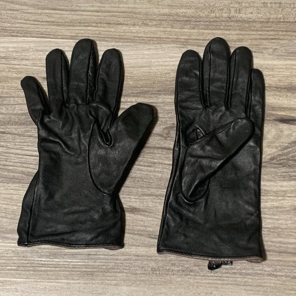 ⭐2/$20 Fashion Expressions | Women's Leather Gloves Large fits as a tight large - Picture 1 of 4